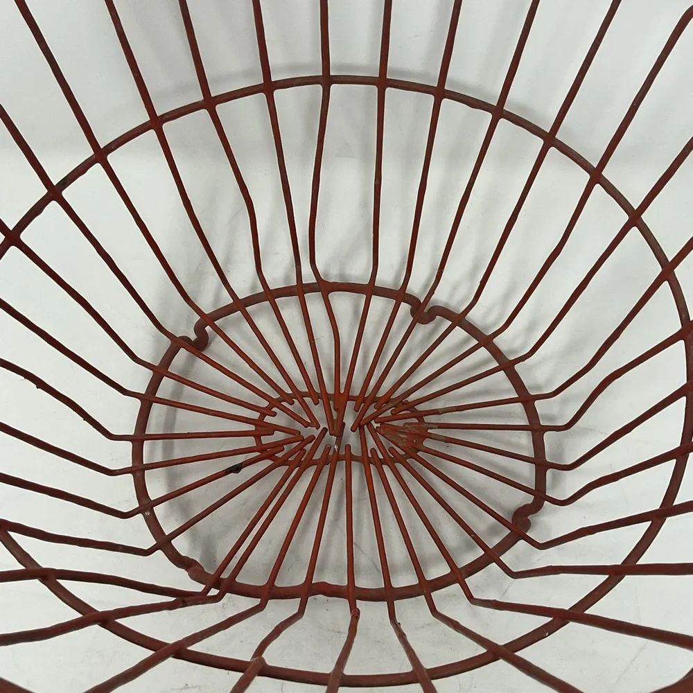 Vintage America orange  Wire Basket